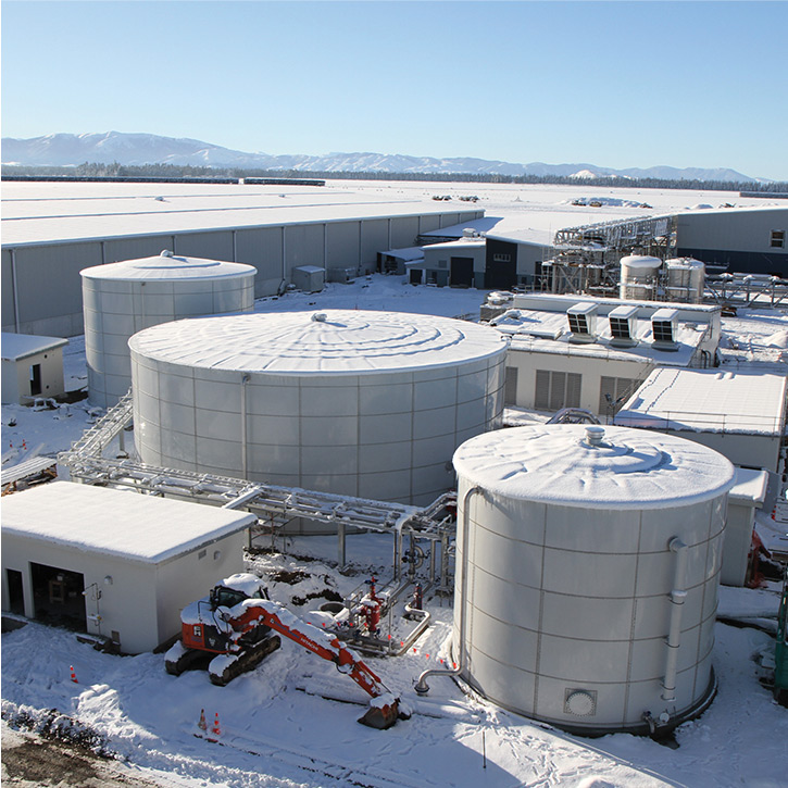 liquid chemical storage tanks